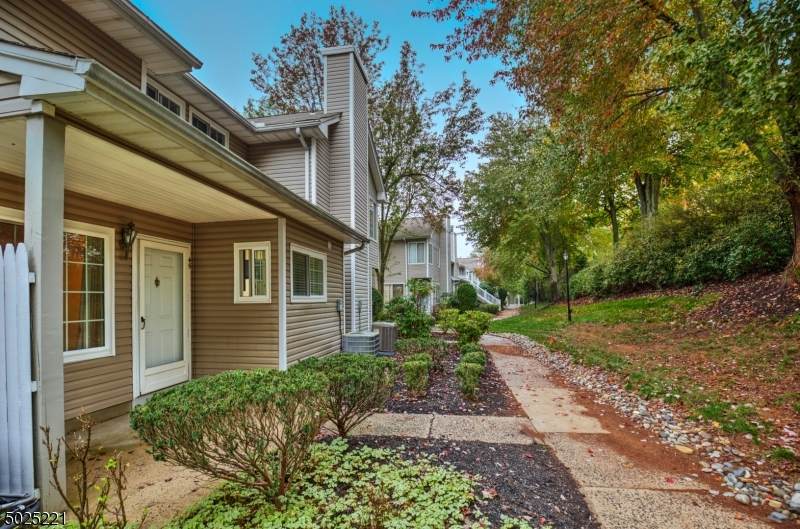 45 Morgan Ct - Photo 1