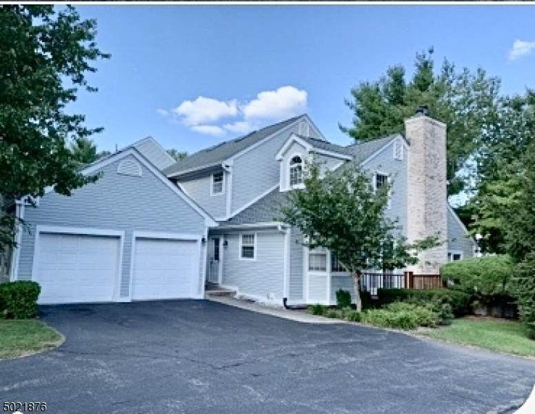9 Village Dr - Photo 1