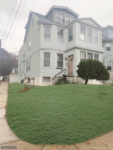 255 Davis Ave - Photo 1