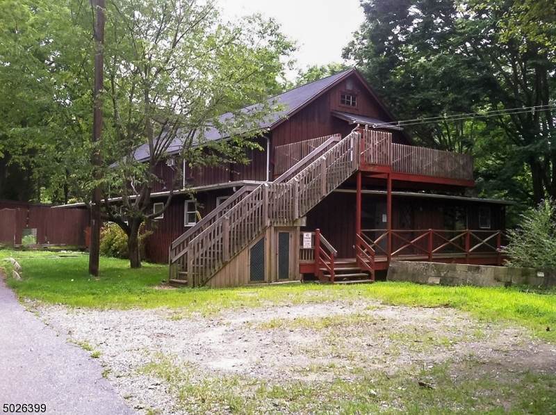 1 Walnut Dr - Photo 1