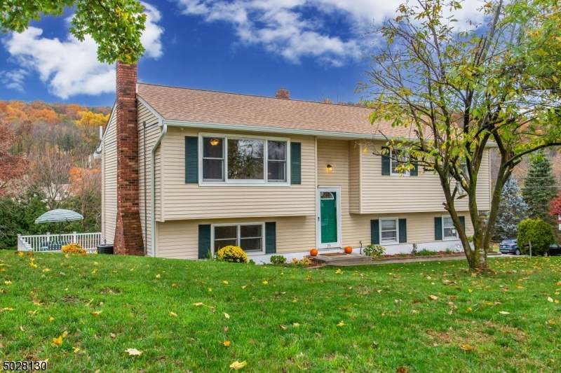 35 Ivy Pl - Photo 1