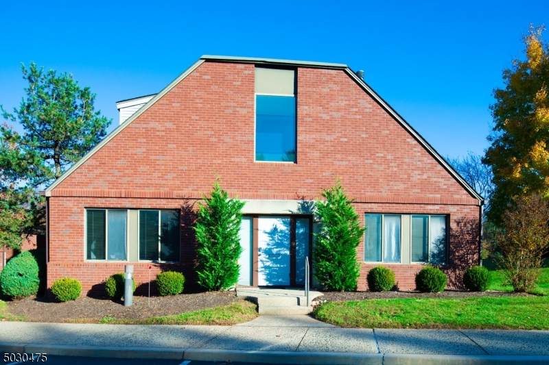 186 Tamarack Cir - Photo 1