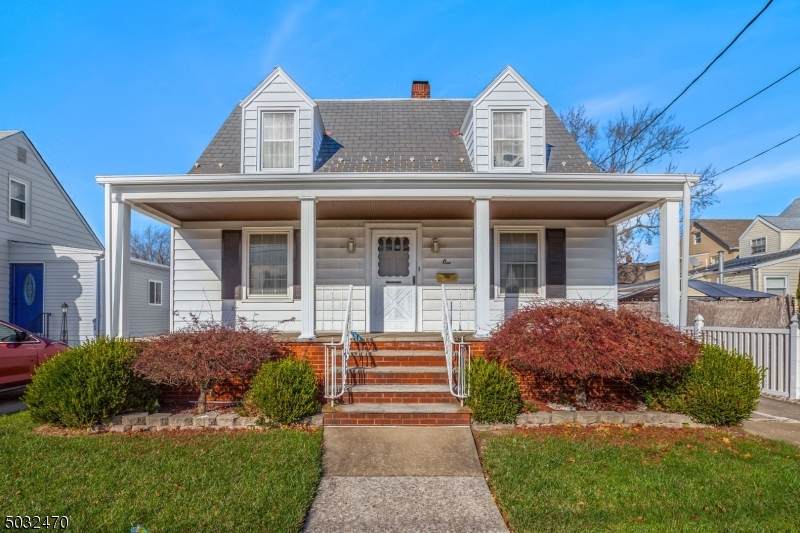 1 Union Ave - Photo 1