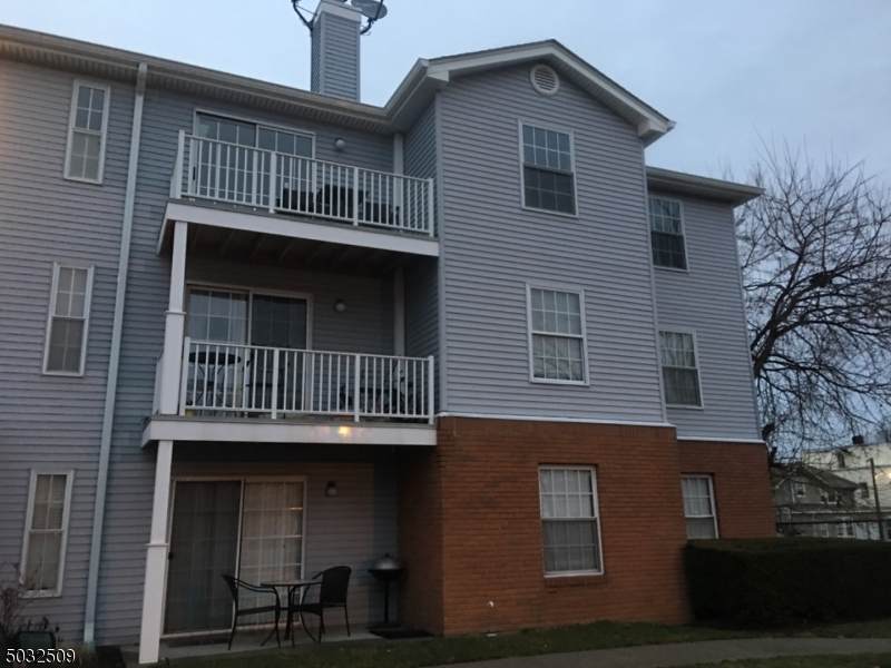 767 Summer Ave Unit 3C - Photo 1