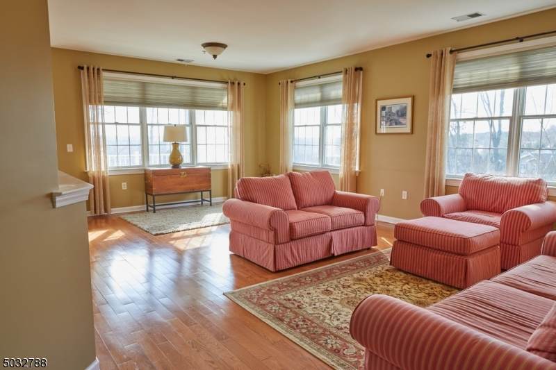13 Zachary Way - Photo 1