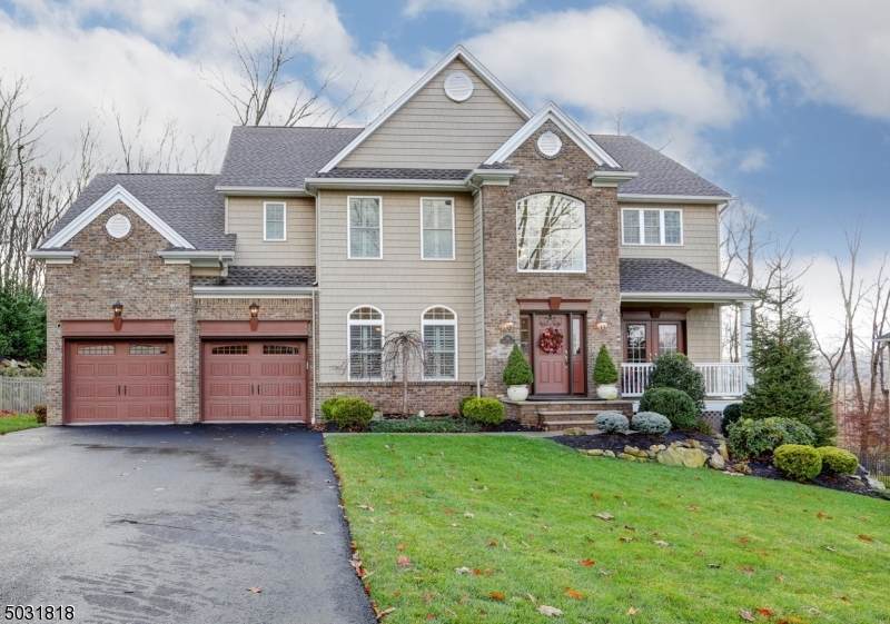 14 Hunter Dr - Photo 1
