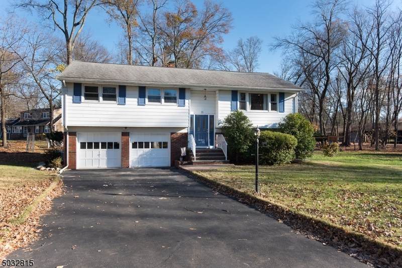 15 Blue Hill Ter - Photo 1
