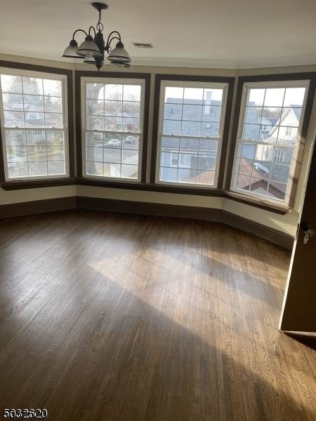 274 Crawford Ter - Photo 1
