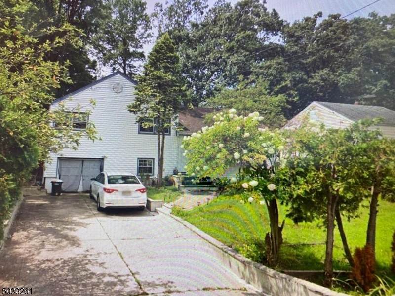 1296 Rahway Ave - Photo 1