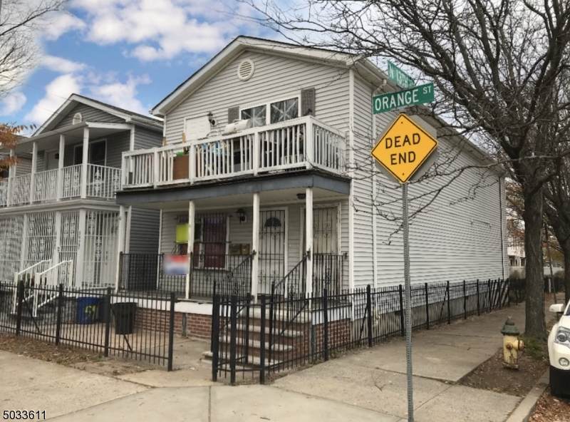 595 Orange St - Photo 1