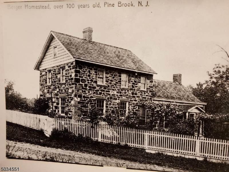 102 Hook Mountain Rd - Photo 1