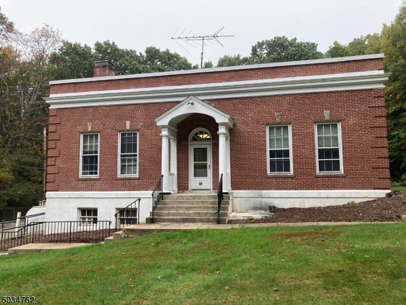 50 Patricia Dr - Photo 1