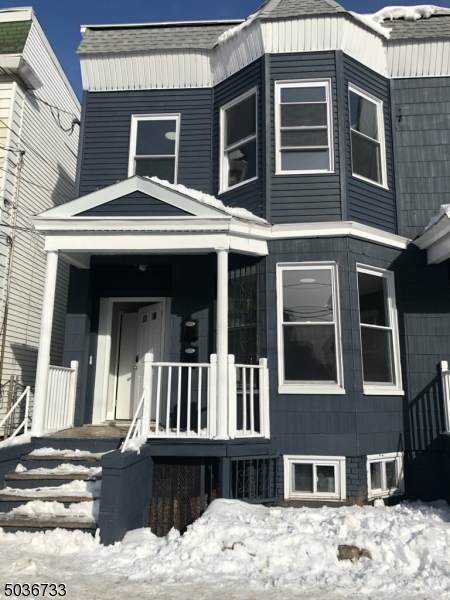 29 Irving St - Photo 1