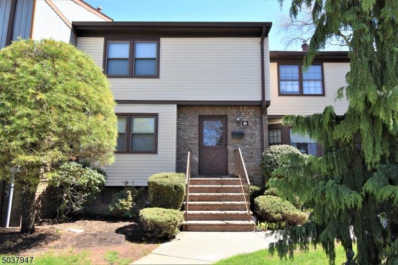 68 Highview Dr - Photo 1
