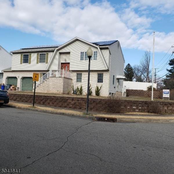 1 Cozy Glen Ct - Photo 1