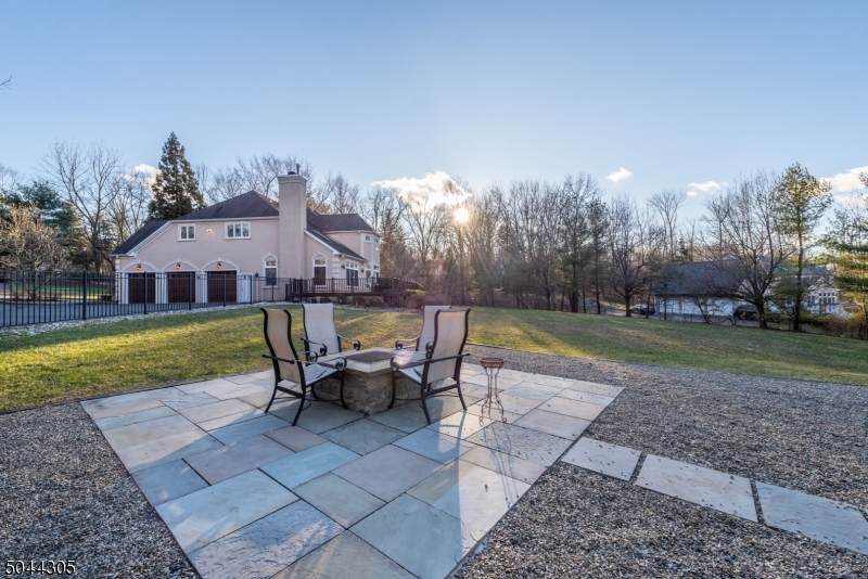 38 Basking Ridge Rd - Photo 1