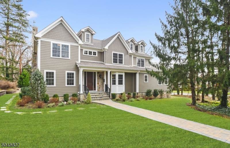 110 Wychwood Rd - Photo 1