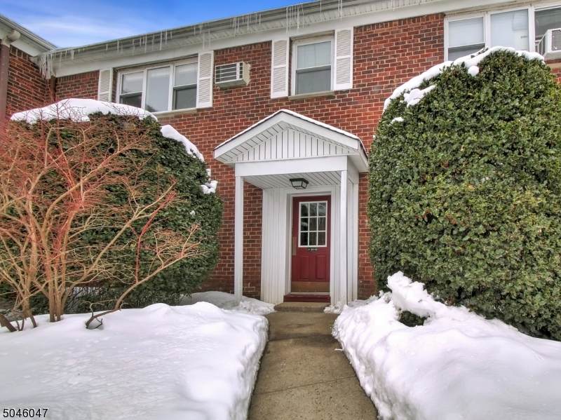 245 Passaic Ave - Photo 1