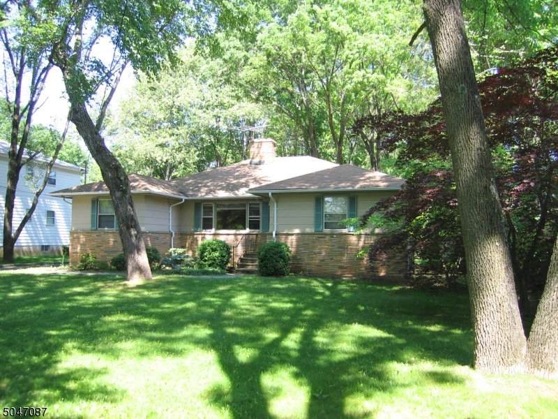 82 E Main St - Photo 1