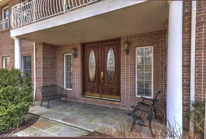 88 Roxiticus Rd - Photo 1