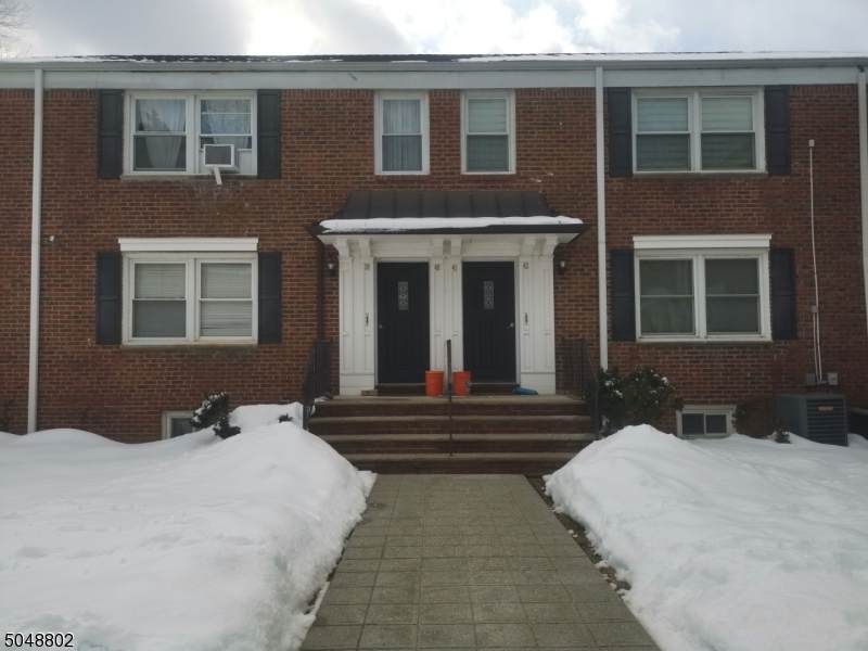 412 Morris Ave Unit 39 - Photo 1