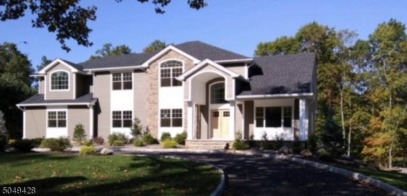 24 Blackstone Dr - Photo 1