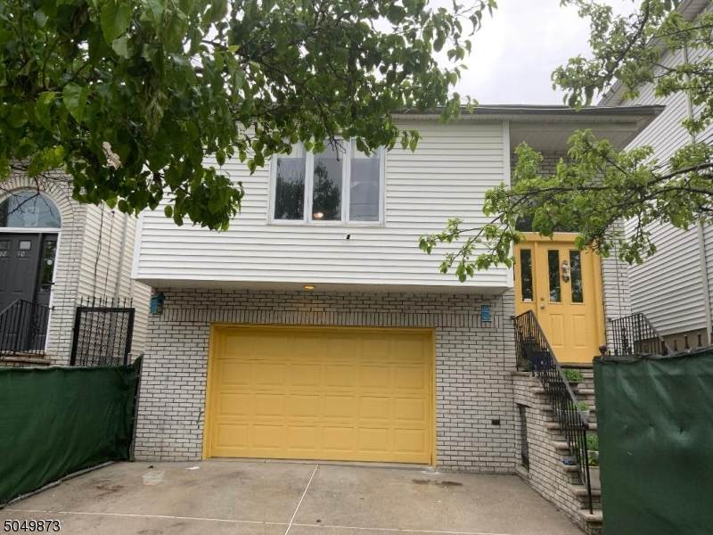 92 Pennington St - Photo 1