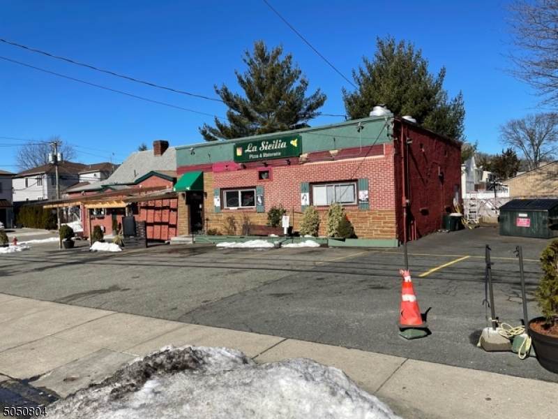 2 Cedar St - Photo 1