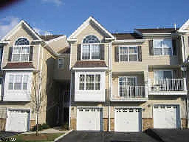 124 Mountainside Dr - Photo 1