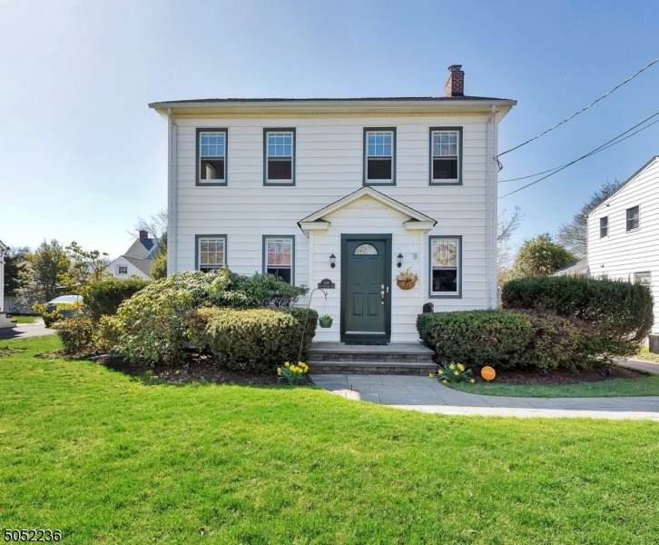 160 E Chestnut Ave - Photo 1