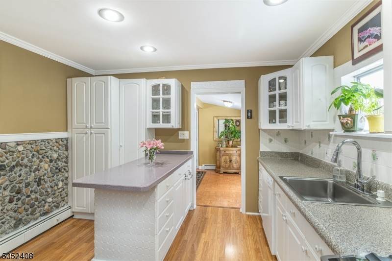 159 Randolph Ave - Photo 1
