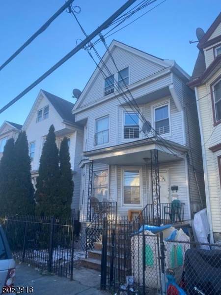 92 Peabody Pl - Photo 1