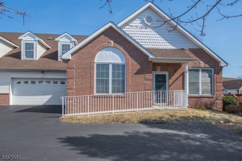 27 Joseph Dr - Photo 1