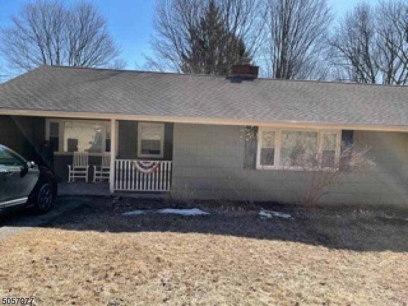 990 Greenville Rd - Photo 1