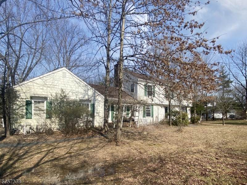 98 Country Acres Dr - Photo 1