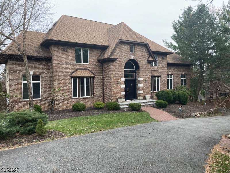 103 Windsor Dr - Photo 1