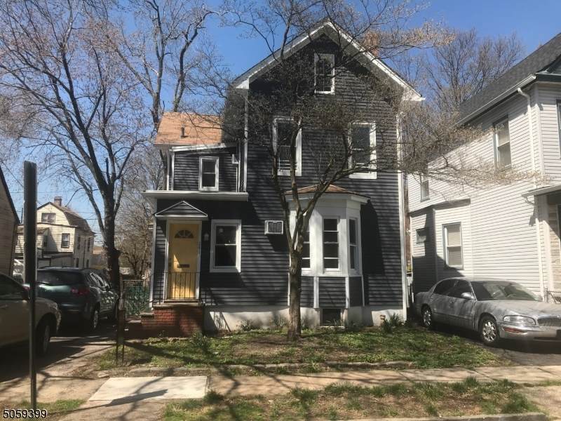 341 Amherst St - Photo 1