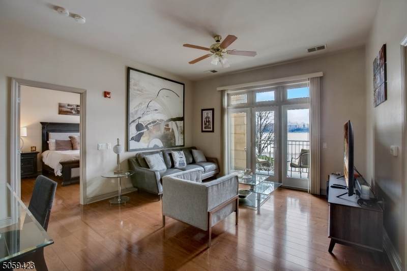 7400 River Rd - Photo 1