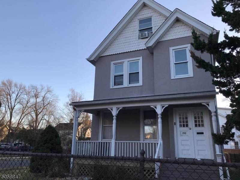 292 Irvington Ave - Photo 1