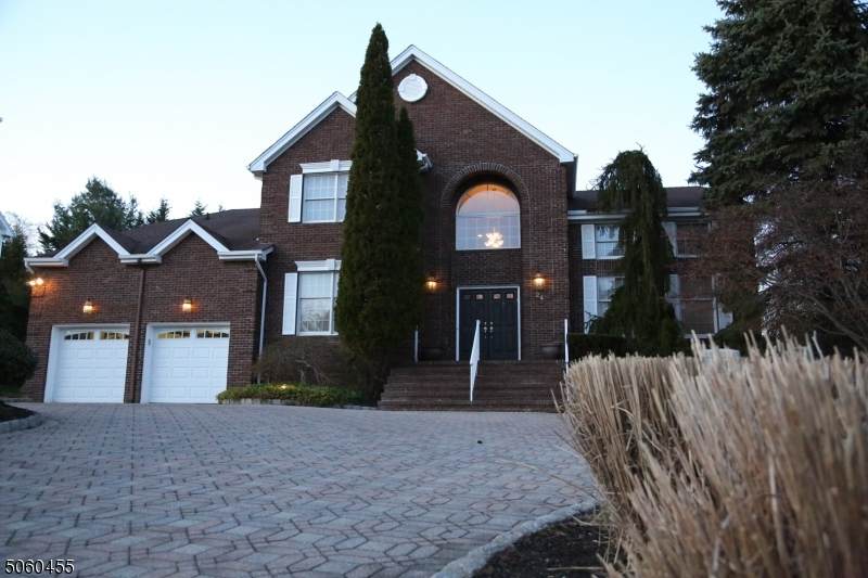 24 Hillside Dr - Photo 1