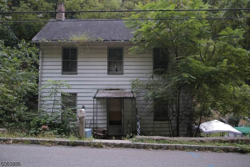 41 Sanatorium Rd - Photo 1
