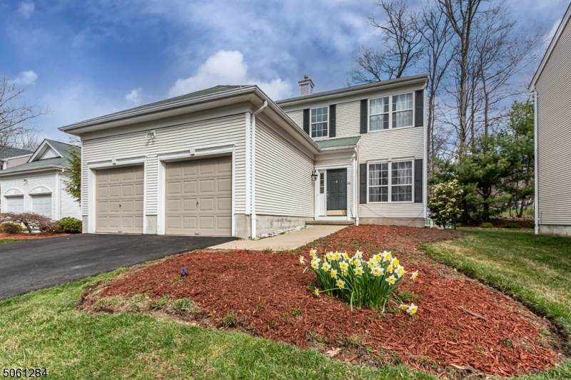 16 Indian Spring Dr - Photo 1