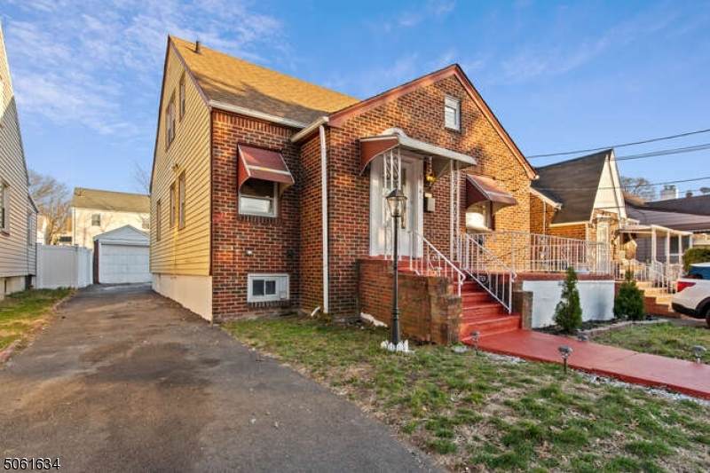 1581 Schley St - Photo 1
