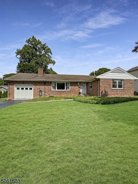 20 Hill St - Photo 1