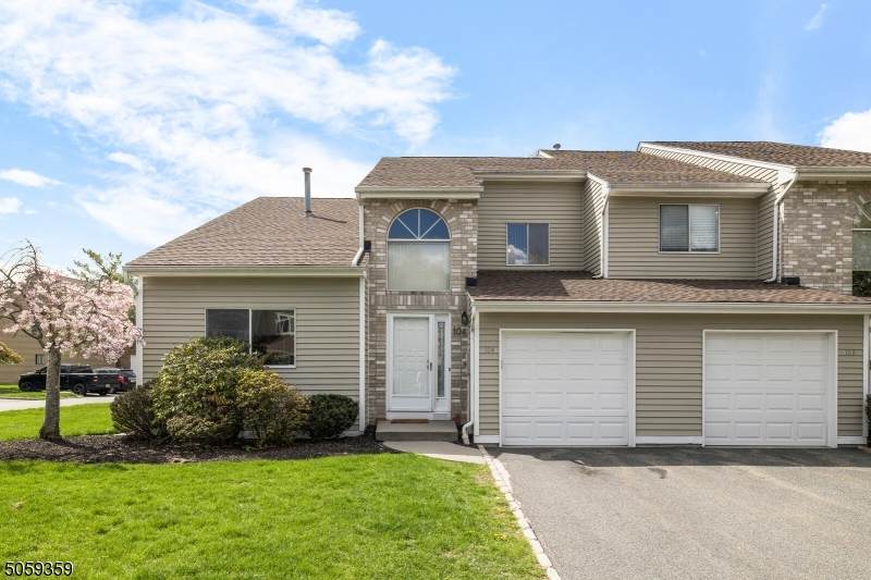 104 Castle Ridge Dr - Photo 1