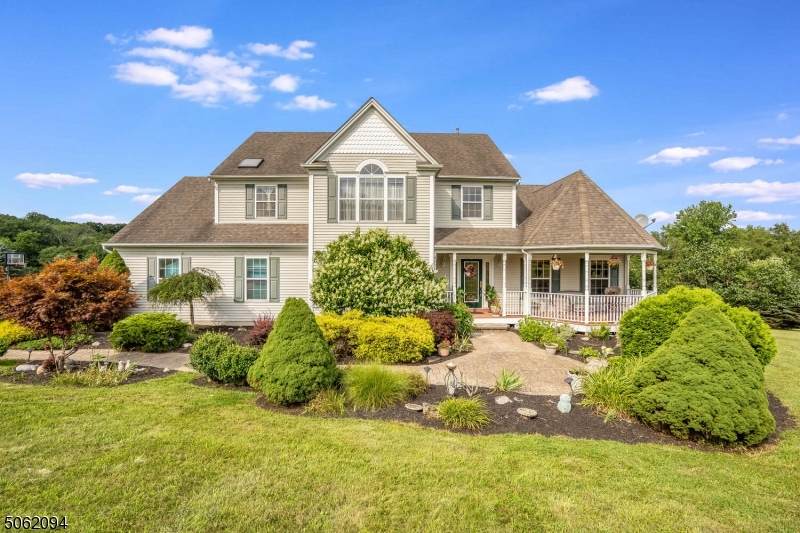 122 Millbrook Rd - Photo 1