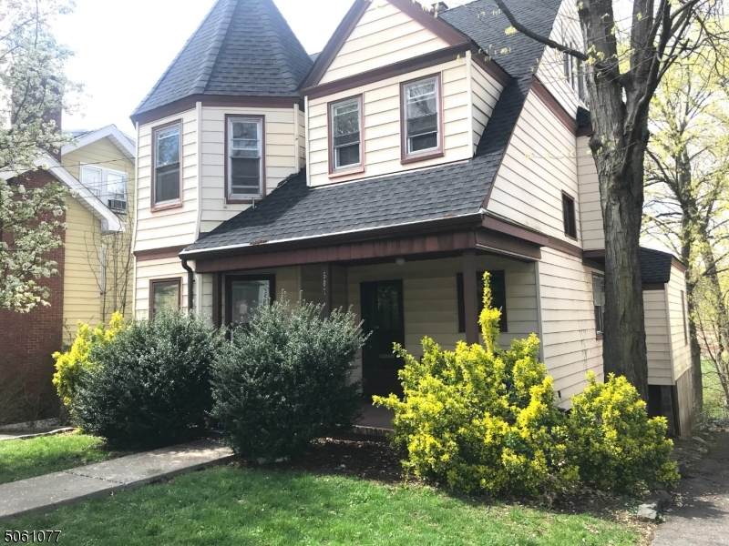 507 Academy St - Photo 1