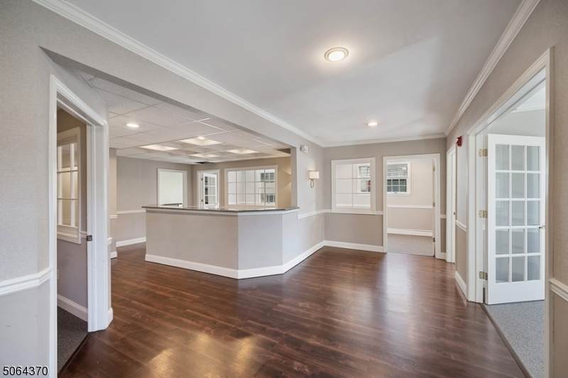 73 Washington St - Photo 1