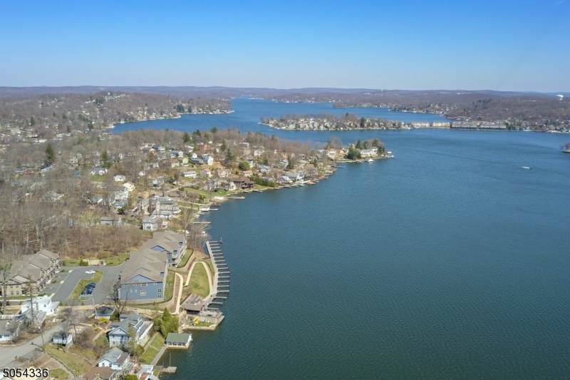 405 Mariners Pointe - Photo 1