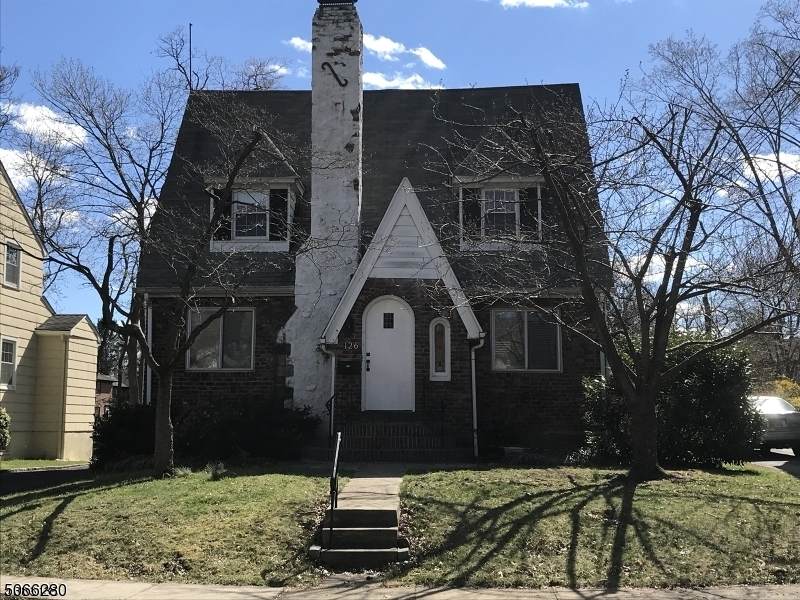 126 Greenwood Dr - Photo 1